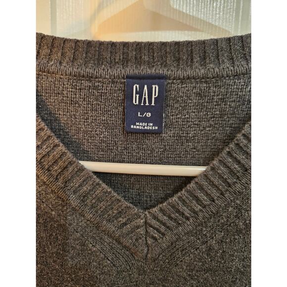 Gap V Neck Sweater Size Large Great Condition - Picture 3 of 3